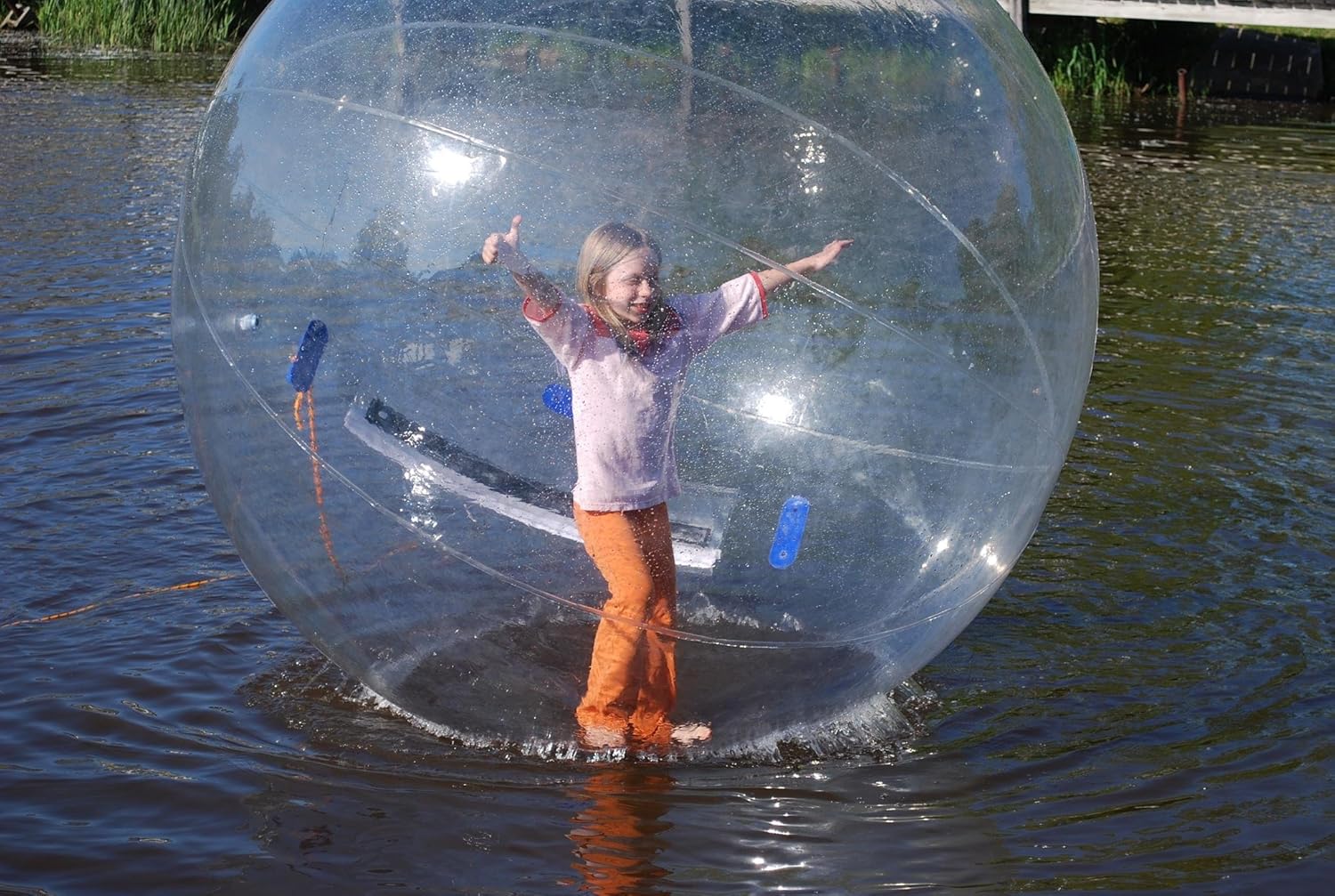 Les bulles gonflables géantes : entre jeu et prouesse d'équilibre